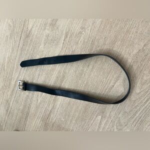 Gap black leather belt size medium